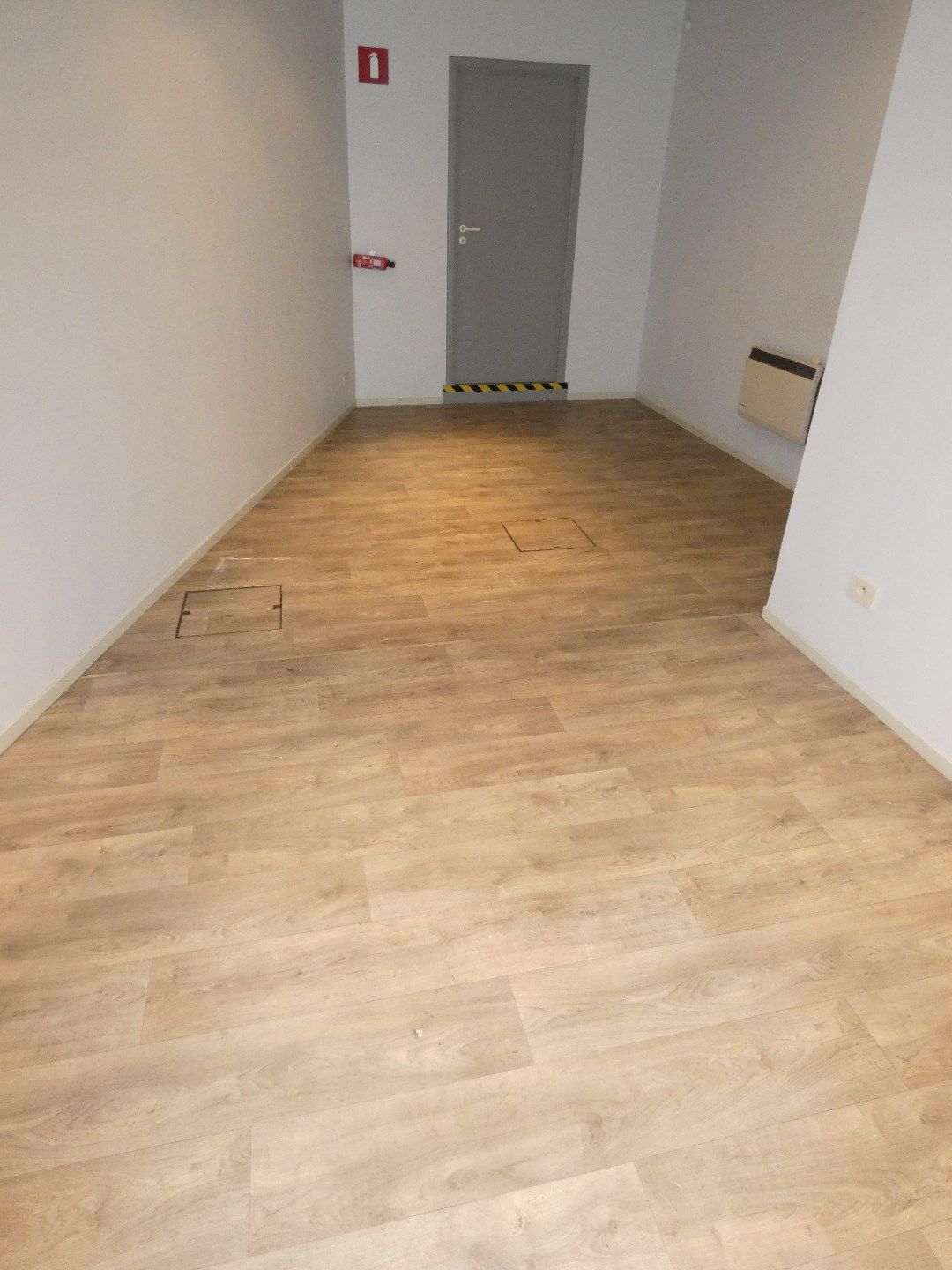 Winkelruimte/kantoor (82 m²), centrum Torhout foto 3