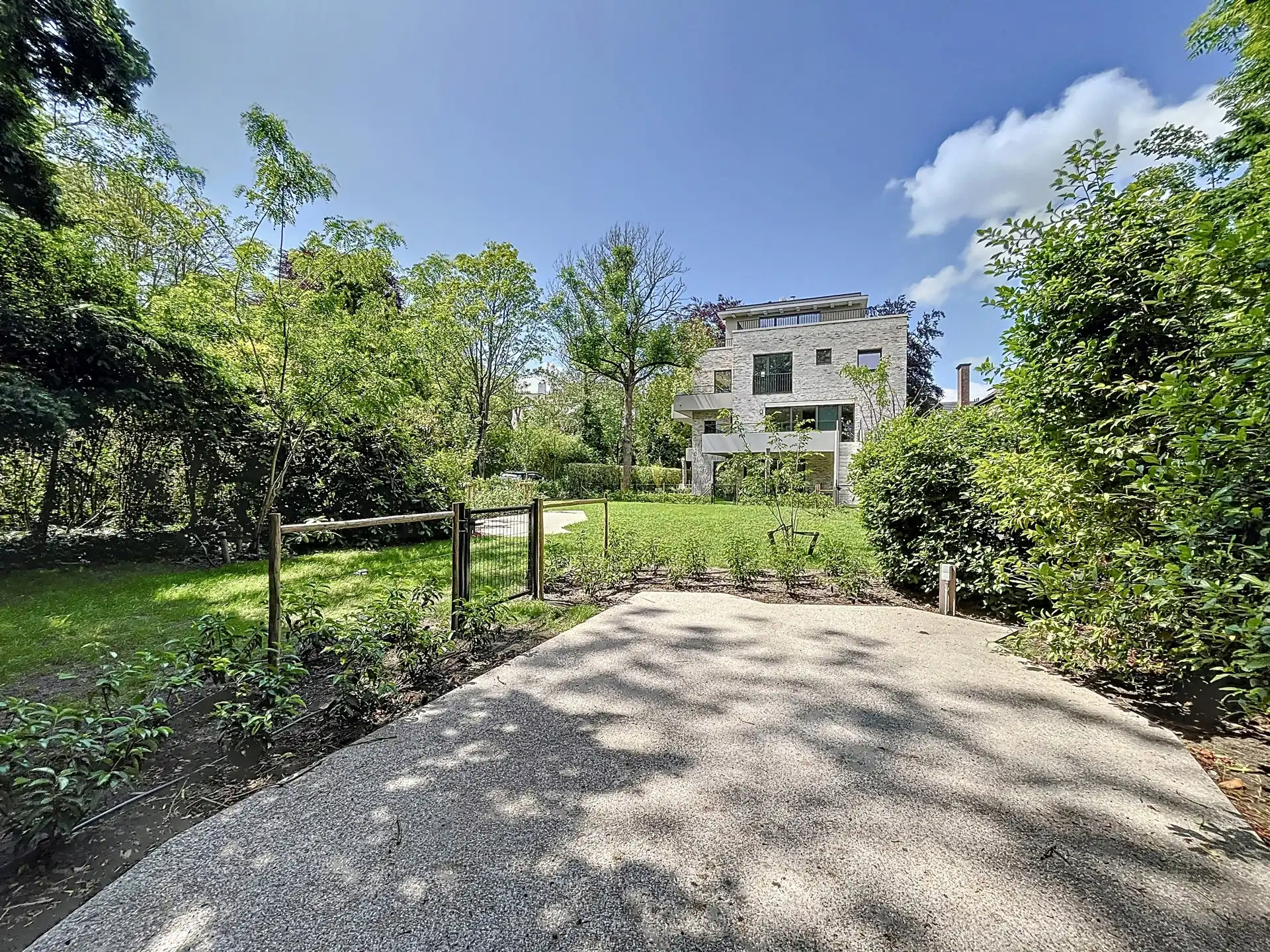 Luxueus nieuwbouwappartement nabij station Gent-Sint-Pieters foto 21