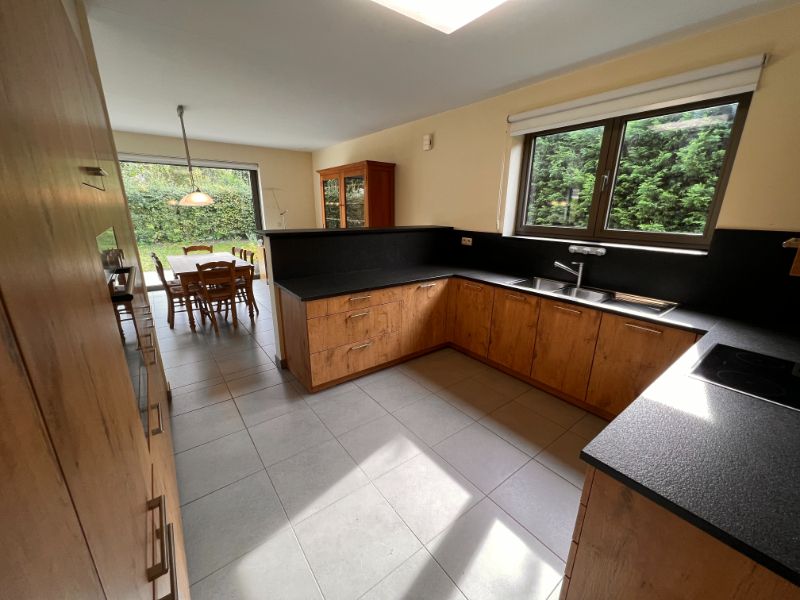 --- NIEUW --- Centraal gelegen, energiezuinige bungalow met 2 slaapkamers foto 10