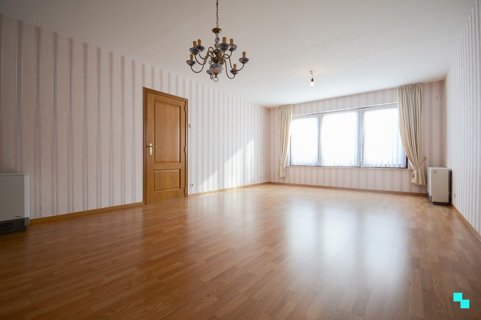 Centraal gelegen instapklaar appartement met groenzicht te Izegem foto 5