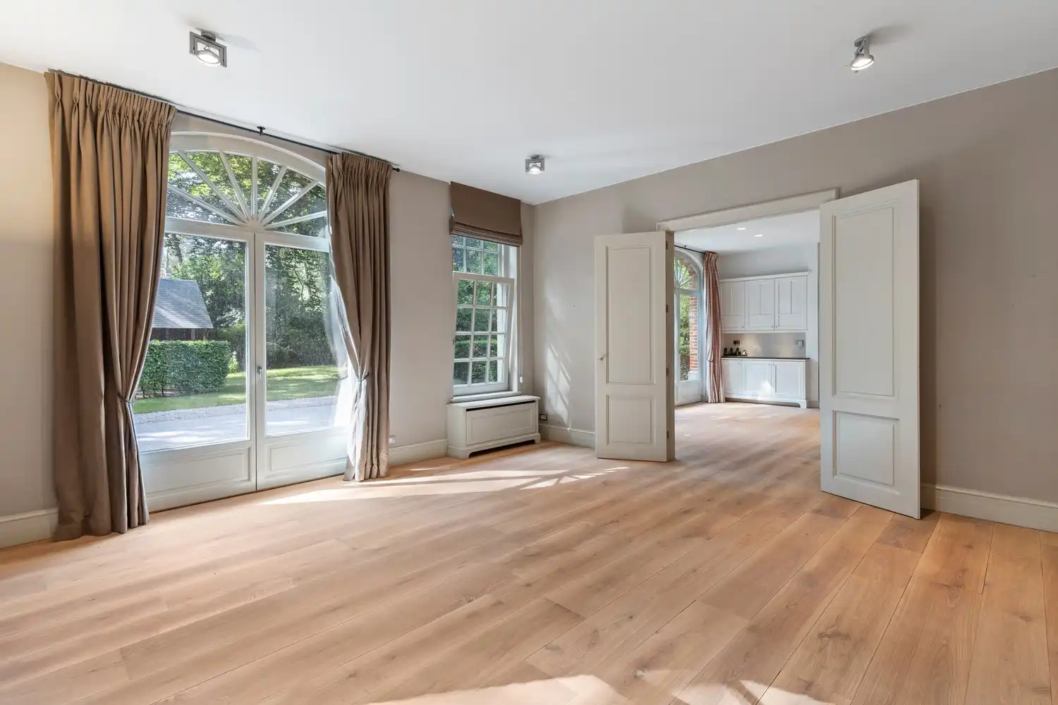 Exclusieve Vlassak-Verhulst villa op 3.016 m2 foto 12