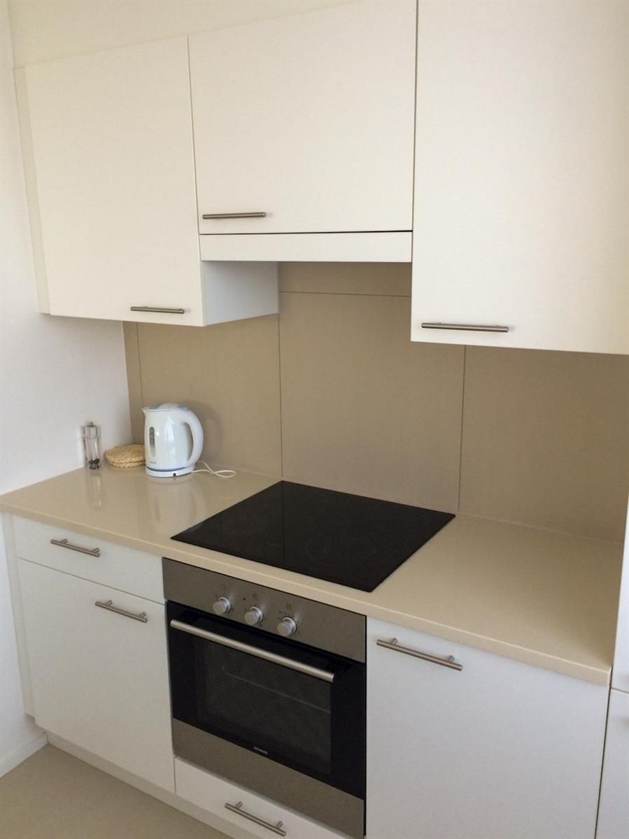 Fantastische gemeubeld 2 kamers PENTHOUSE (Ter Kameren Bos) foto 3
