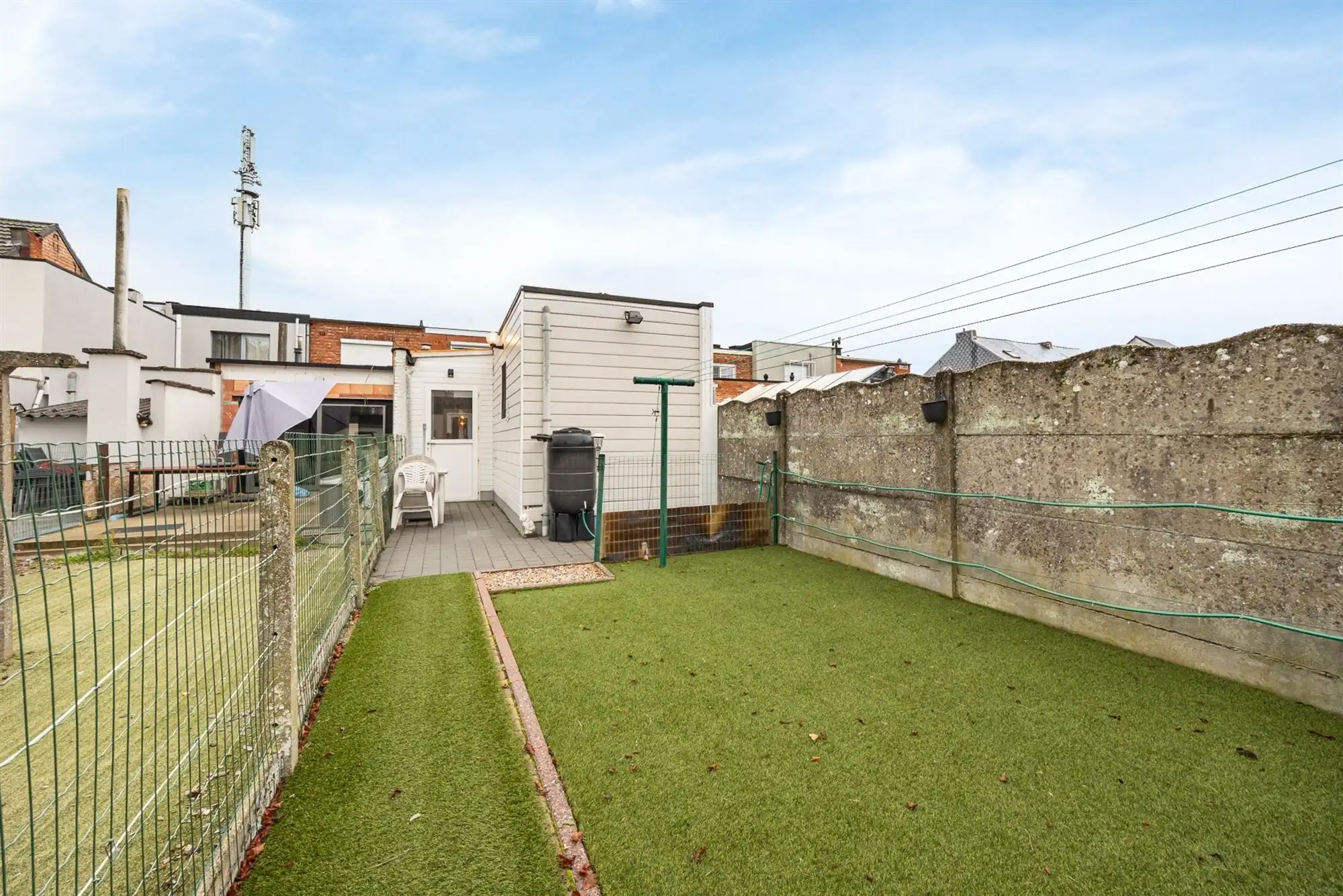 Gezinswoning met twee slaapkamers en tuin foto 15