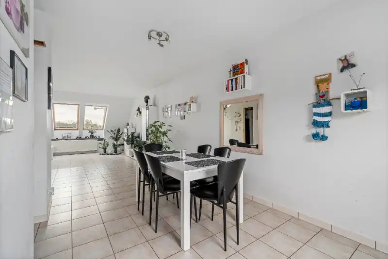 Duplex appartement met 3 slaapkamers! foto 6