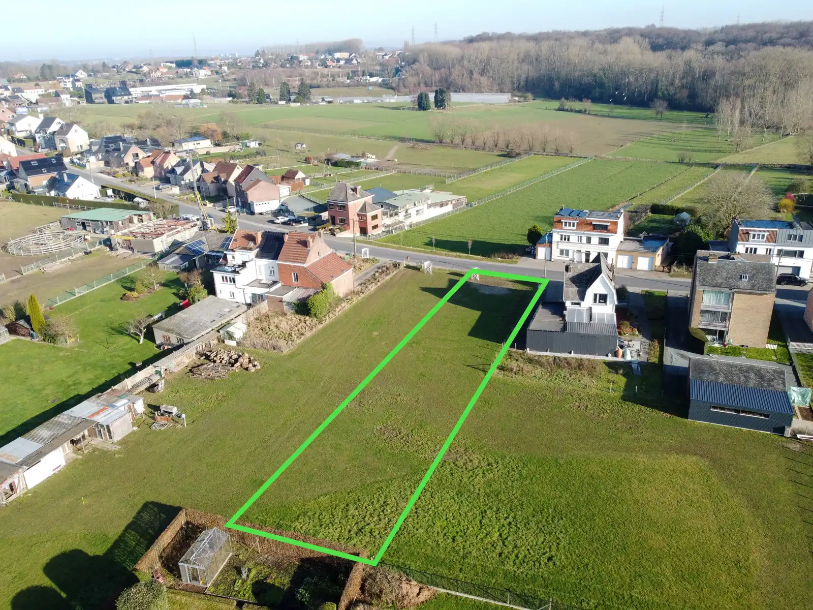 Perceel bouwgrond voor HOB met oppervlakte van 11a08ca foto {{pictureIndex}}