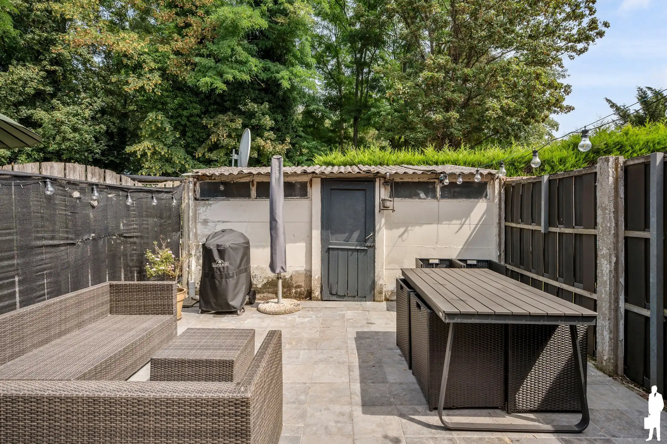 Zeer goed onderhouden woning, nabij het centrum van Ekeren! foto 7