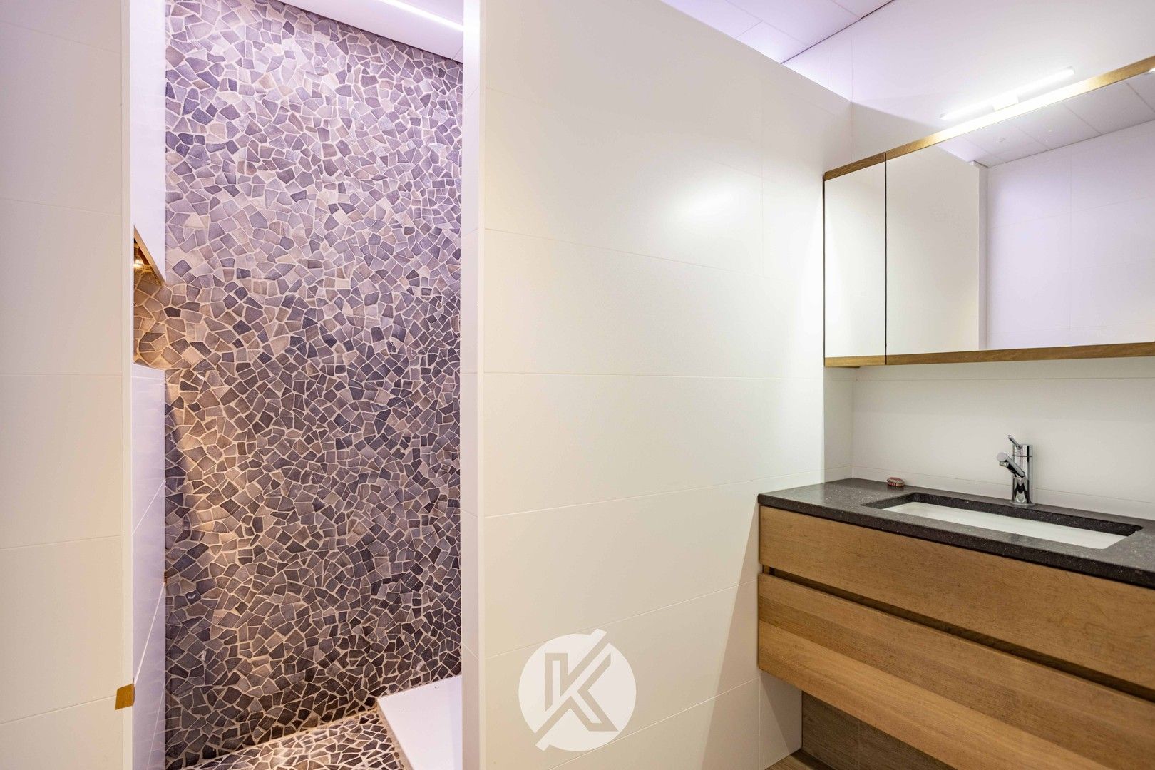 Tijdloze, elegante villa op ruim perceel foto 18