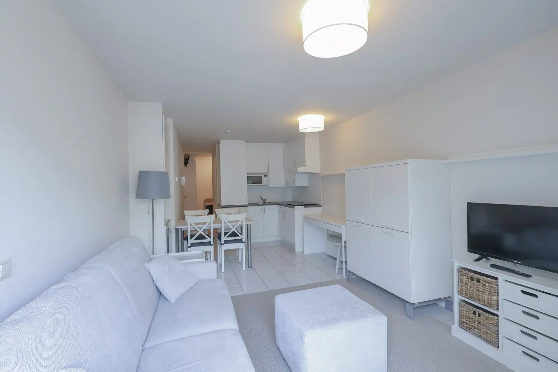 Gezellige, instapklare studio te koop in Oostduinkerke-Bad foto 3