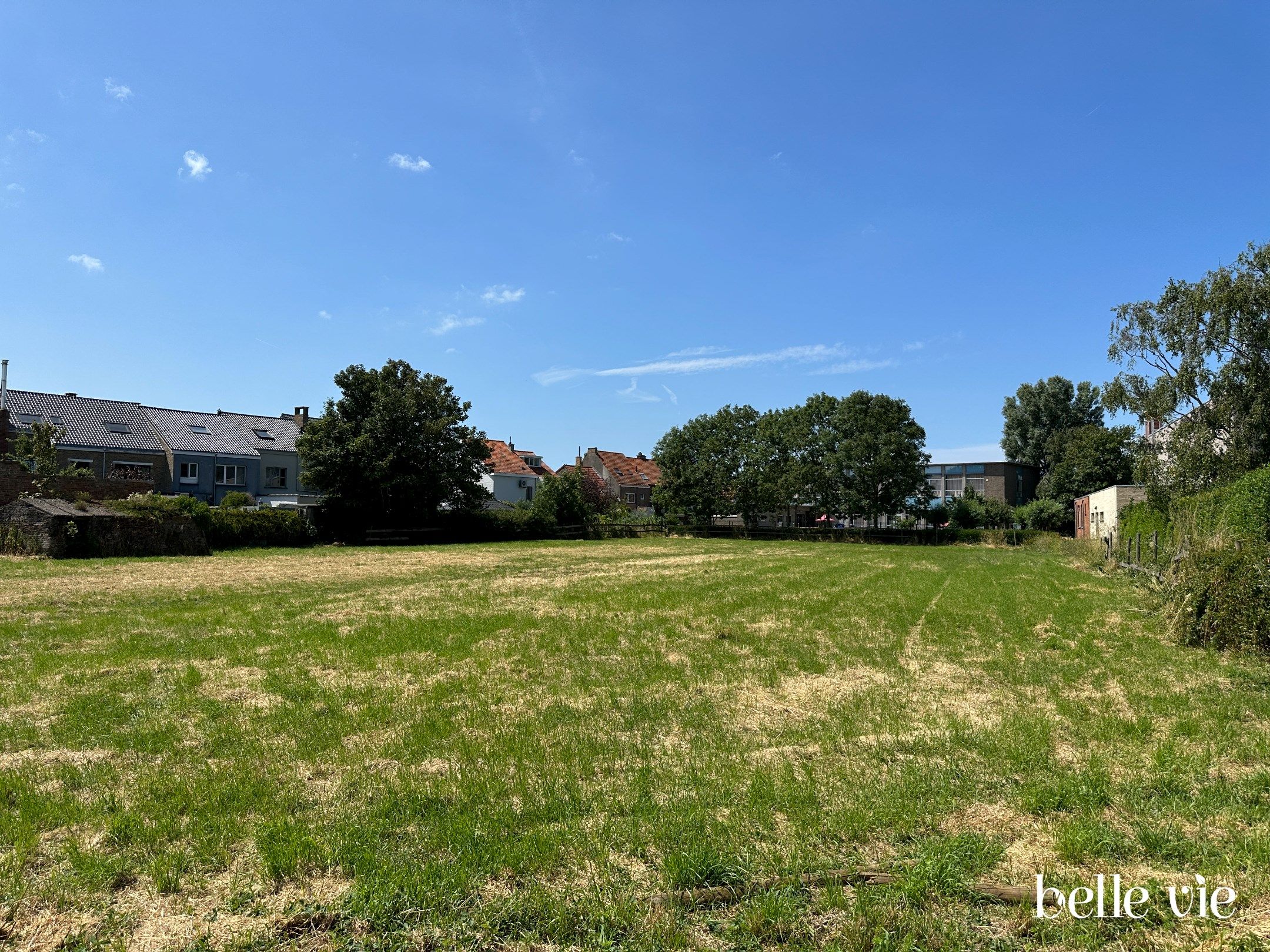 Luxewoningen met de nieuwste technieken, hartje Mariakerke ❤️! foto 8