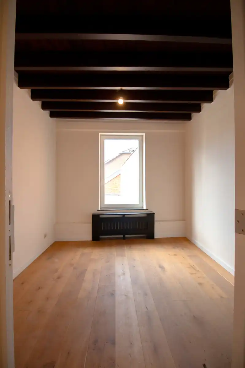 Prachtig gerenoveerde woning voor gemengd gebruik. foto 21