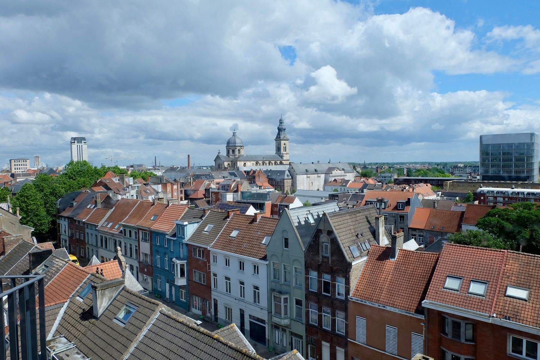 Appartement te huur foto 14