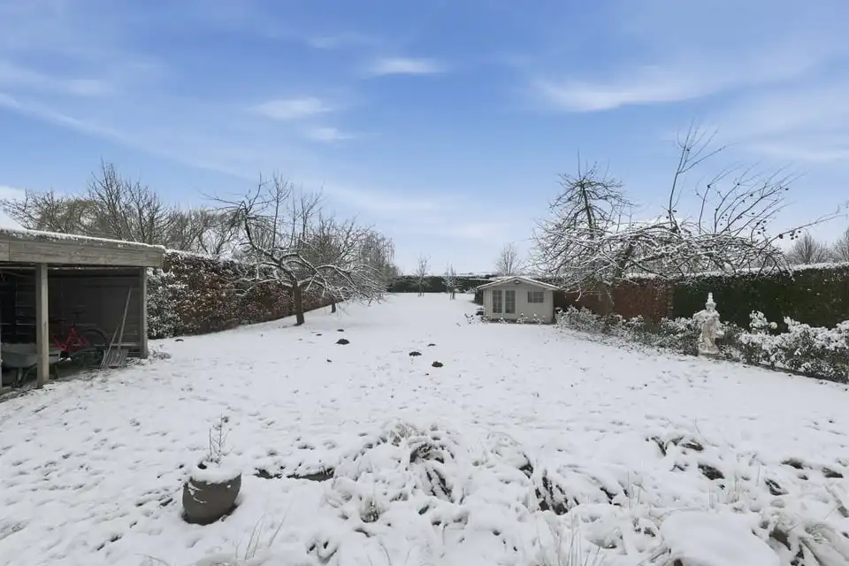 EXCLUSIEVE GEZINSWONING MET RUIME TUIN, 252M² WOONCOMFORT EN TOPLIGGING IN SINT-TRUIDEN foto 39