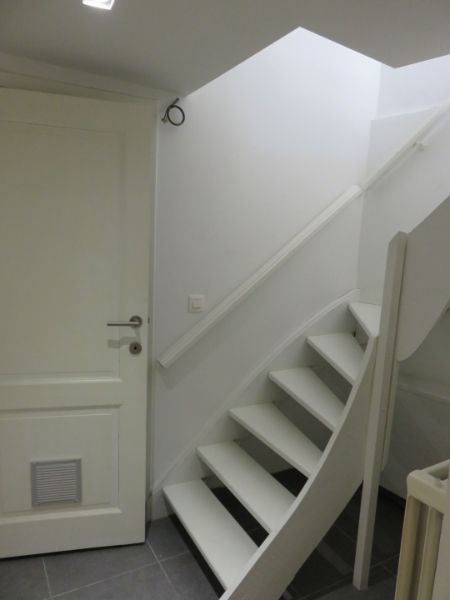 Mooi handelsgelijkvloers in centrum Hove foto 16