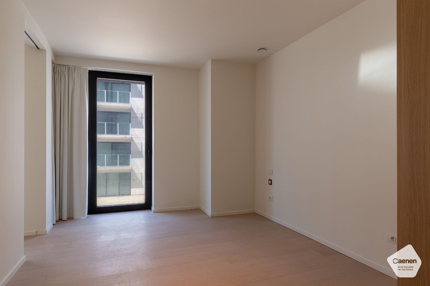 Luxueus afgewerkt assistentieflat op gunstig ligging te Oostduinkerke! foto 7