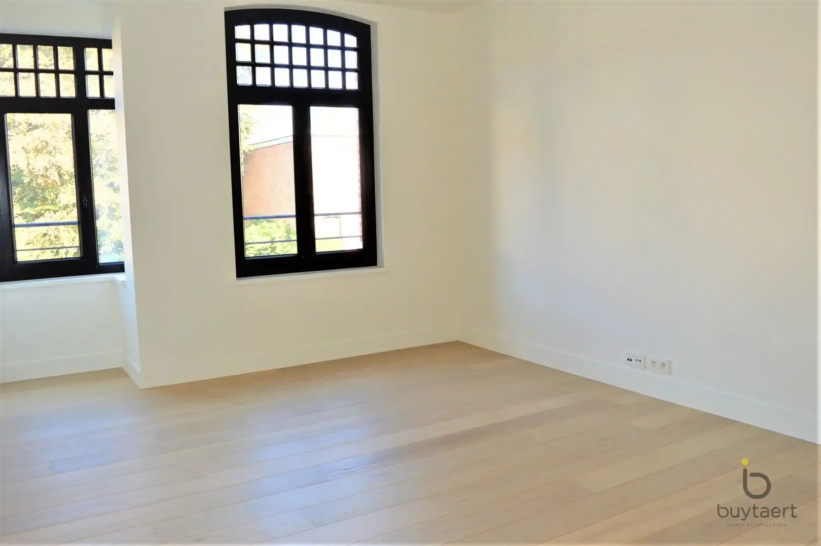 Standingvol en recent 2 slaapkamer appartement te Schilde. foto 13