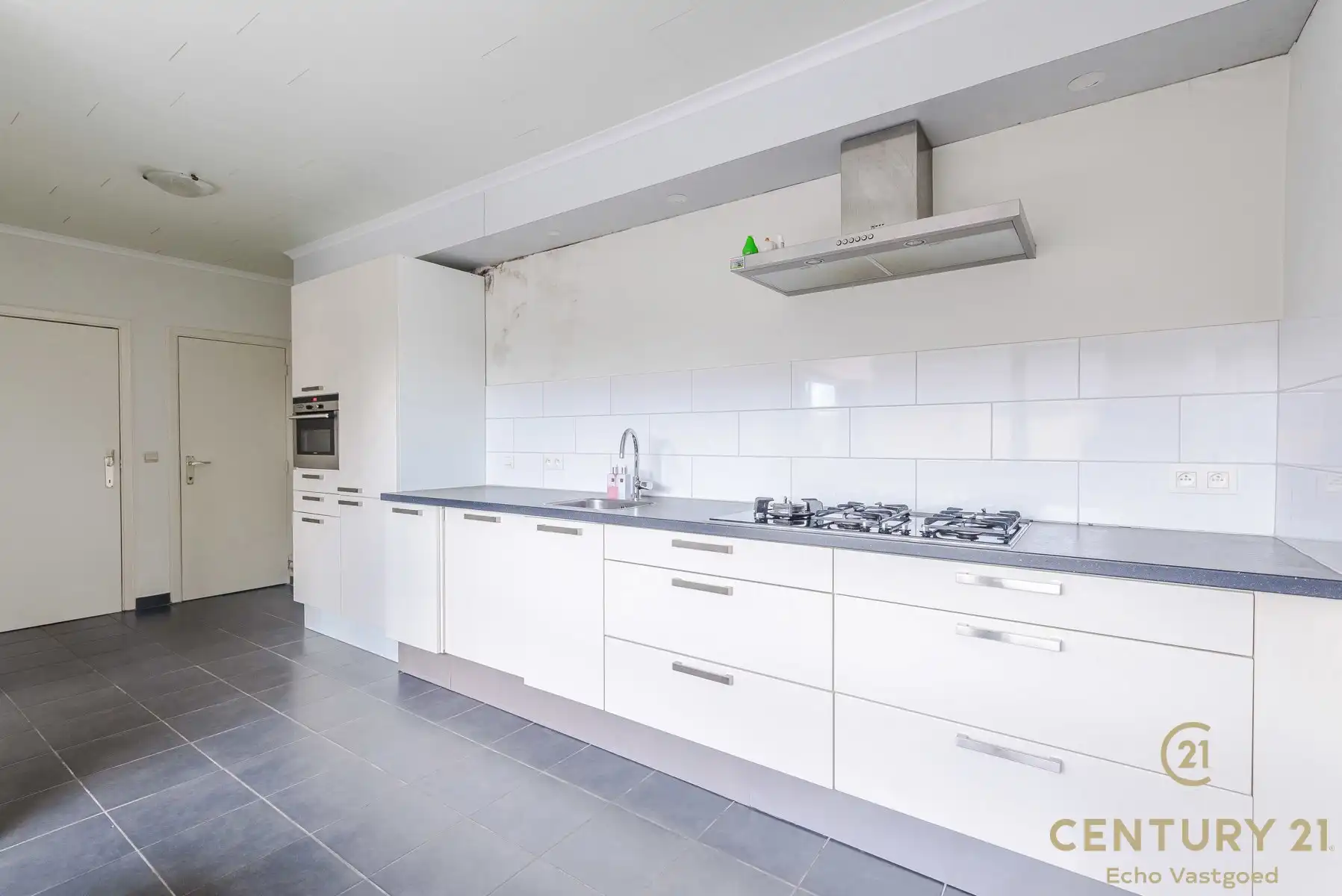 Charmante woning met 3slpk, garage en tuin in Oud-Turnhout foto 8