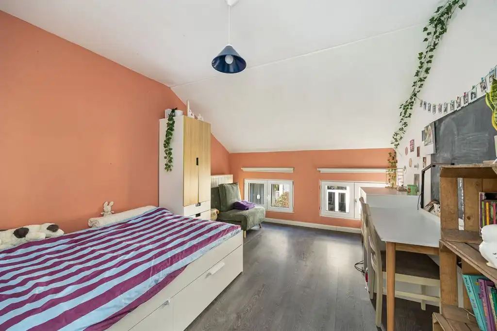 Instapklare woning met groene tuin foto 24