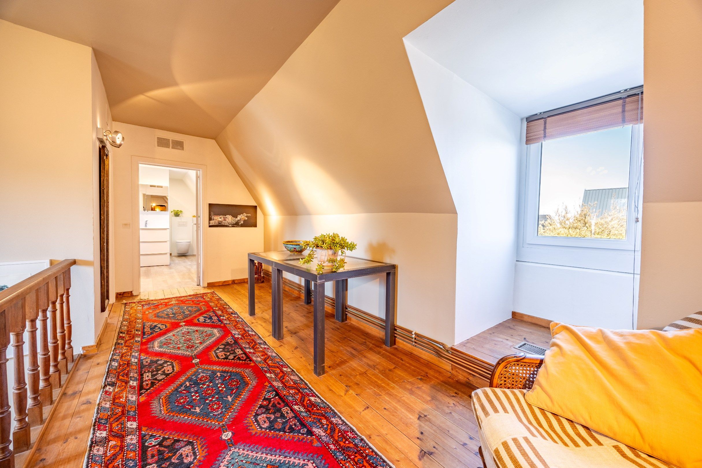 CHARMEVOLLE VILLA OP 1.929 M² MET ZWEMBAD foto 22