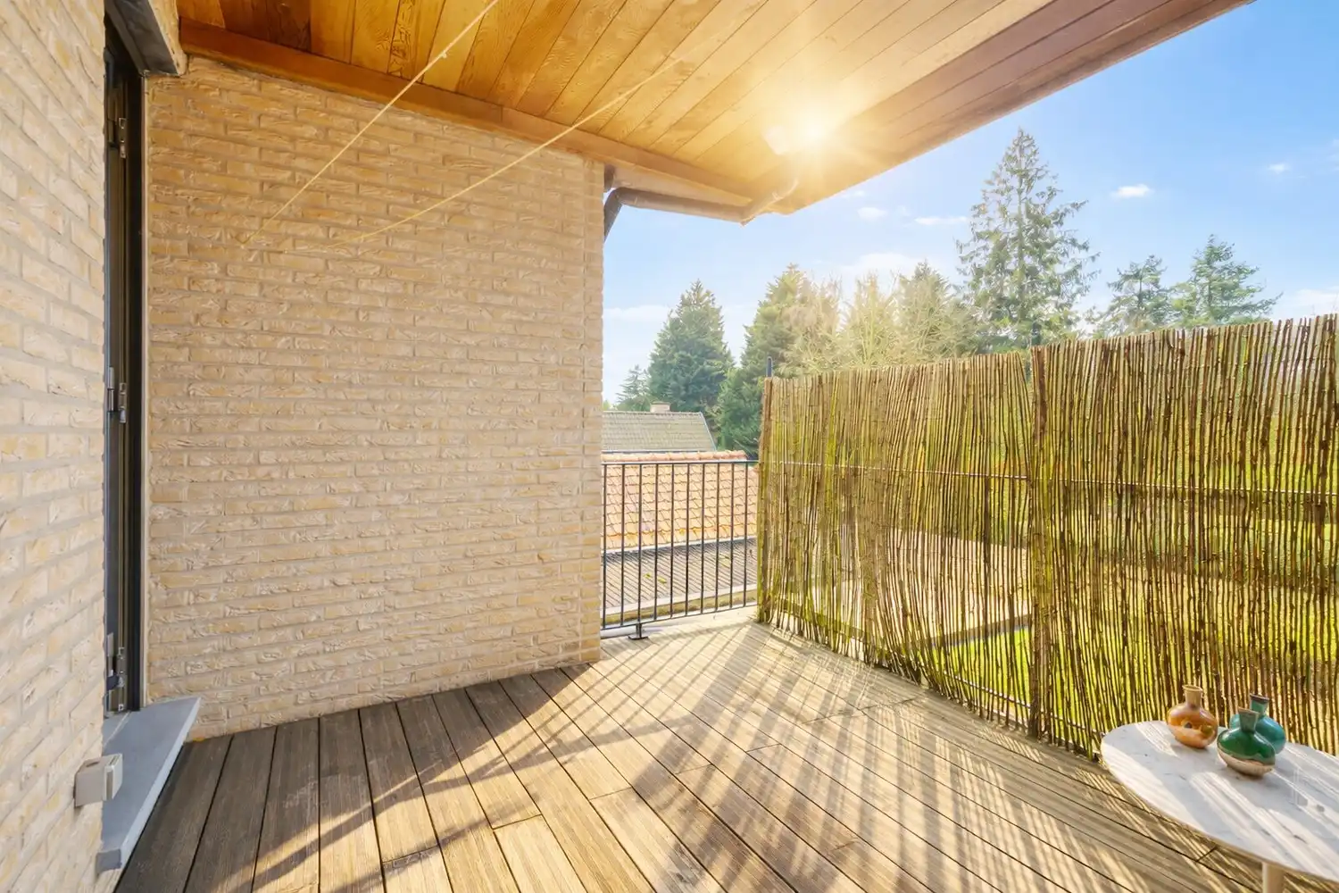 Groot zonnig duplex dakappartement met drie terrassen, twee slaapkamers, twee badkamers en parking. foto 10