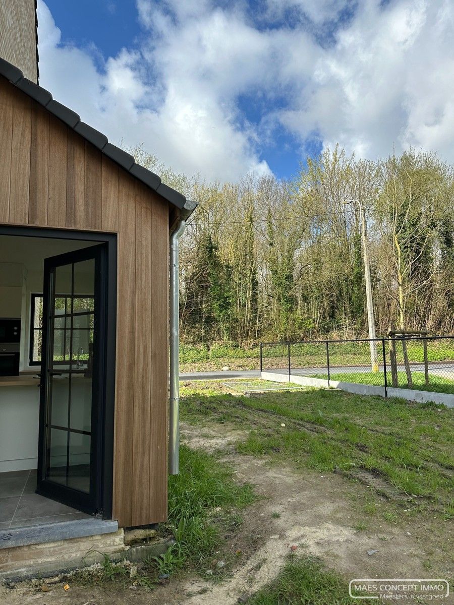 Energiezuinige halfopen nieuwbouwwoning te koop te Moen (Zwevegem) foto 19