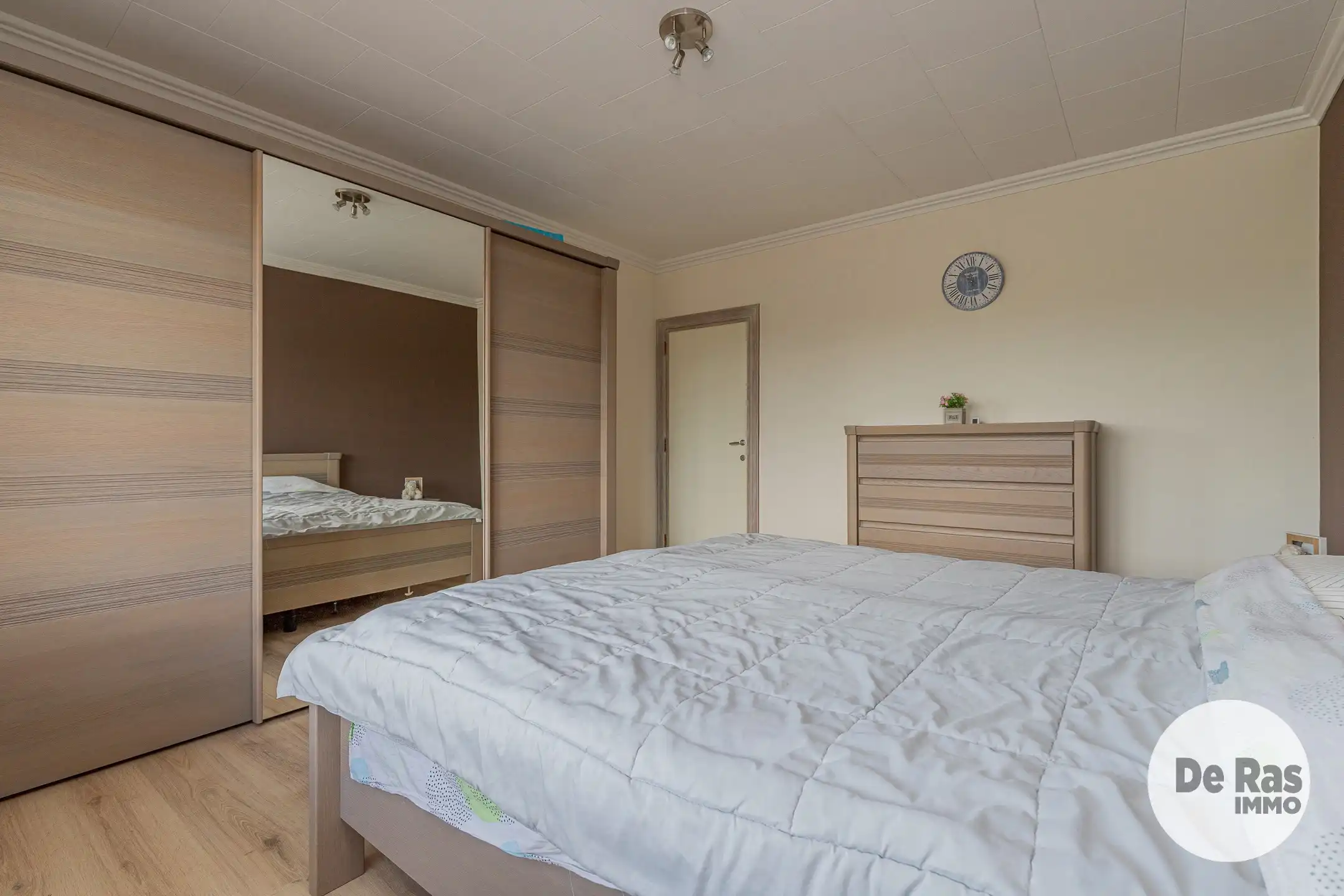 HERZELE - Ruime villa met magazijn op 16a18ca&nbsp; foto 14