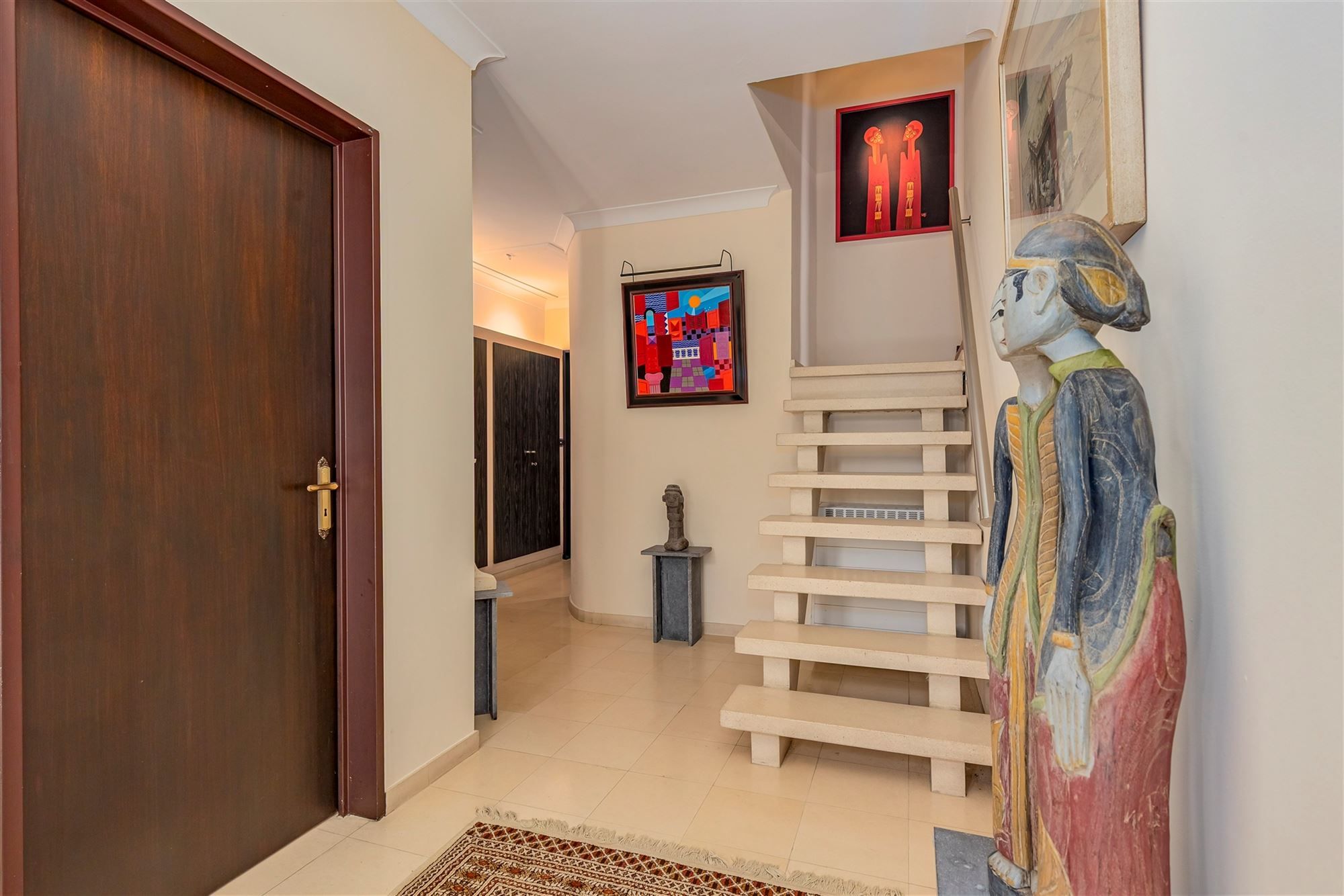 Ruime villa met 5 slpks en 3 bdks op een preceel van 2128m² foto 15