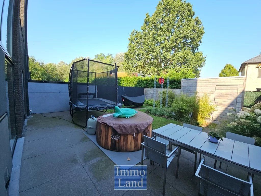 Zeer energiezuinige rustig gelegen woning, binnen de grote ring van Hasselt. foto 40