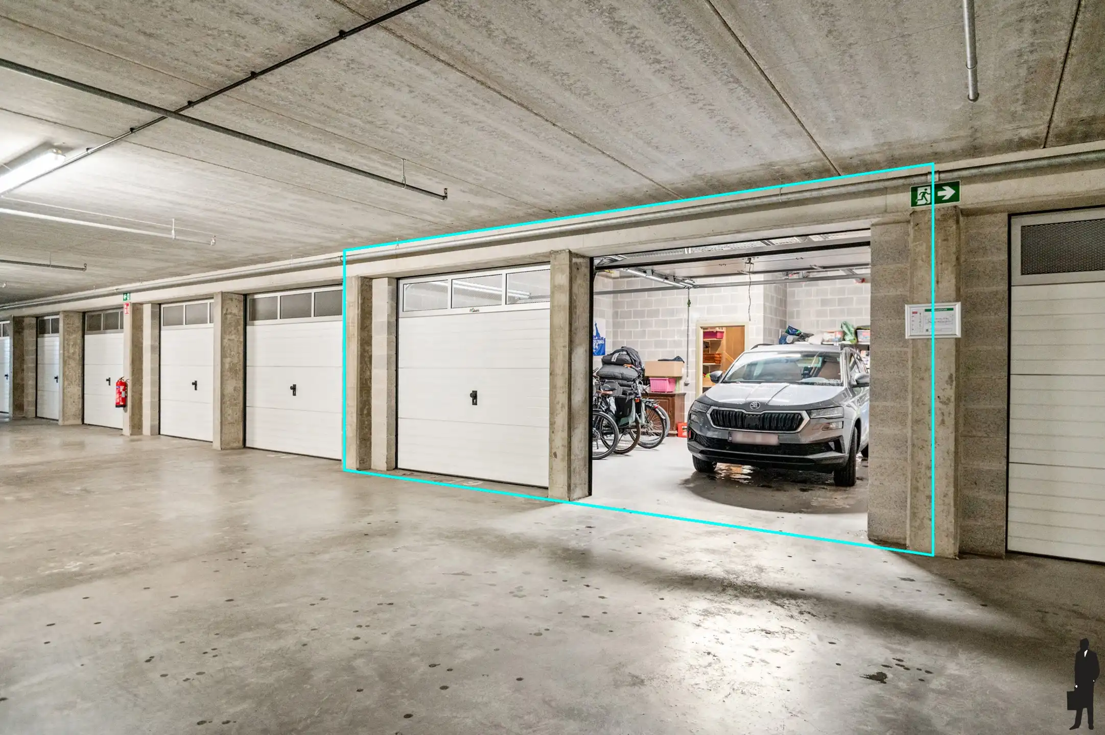 Instapklare woning met 4 slpks, ZO tuin en dubbele garagebox foto 14