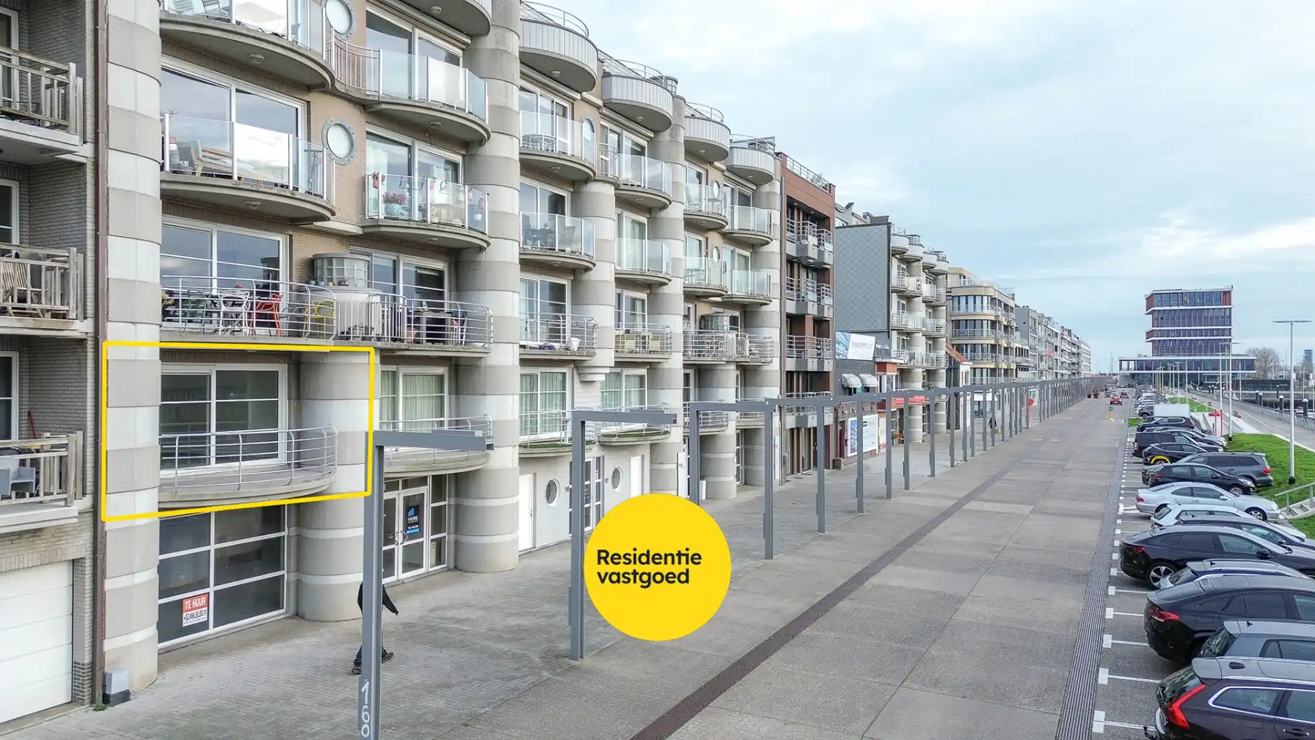 Instapklaar appartement te koop met 2 terrassen en 1 slaapkamer te Zeebrugge  foto 2