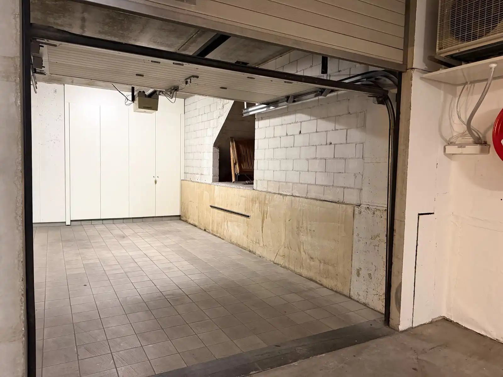 Garagebox op vlot toegankelijke locatie foto 3