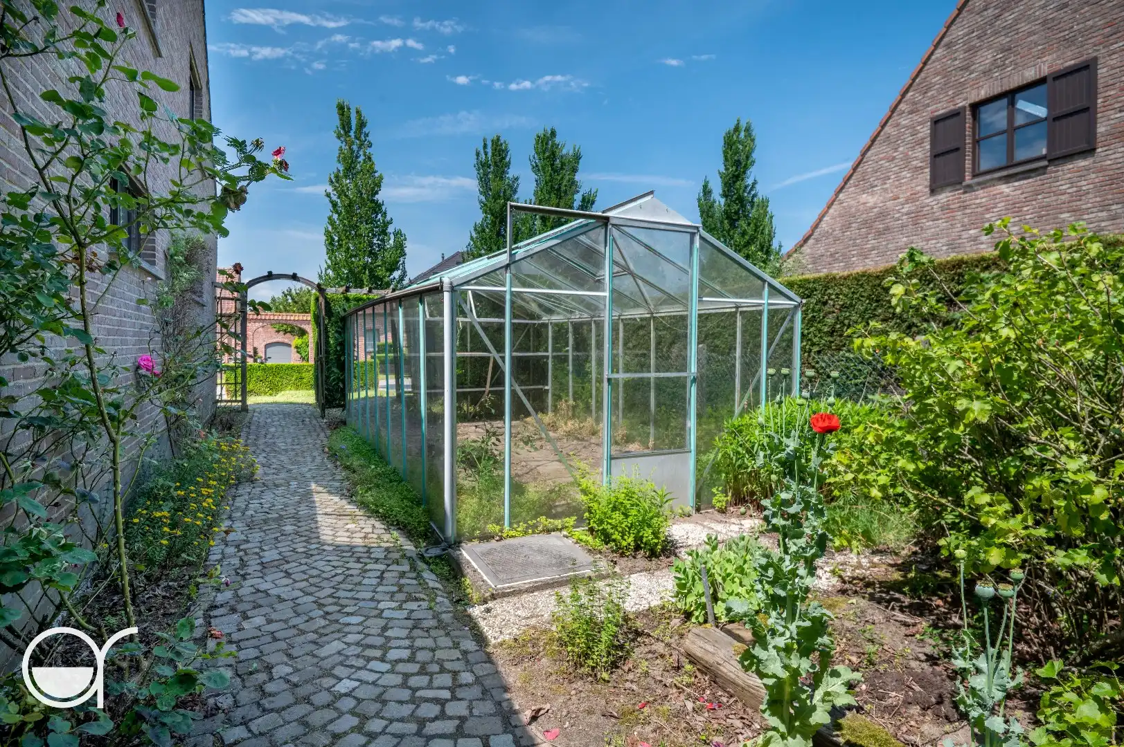 Villa met 4 slaapkamers en een zonnige tuin gelegen in een rustige buurt in Aalter foto 7