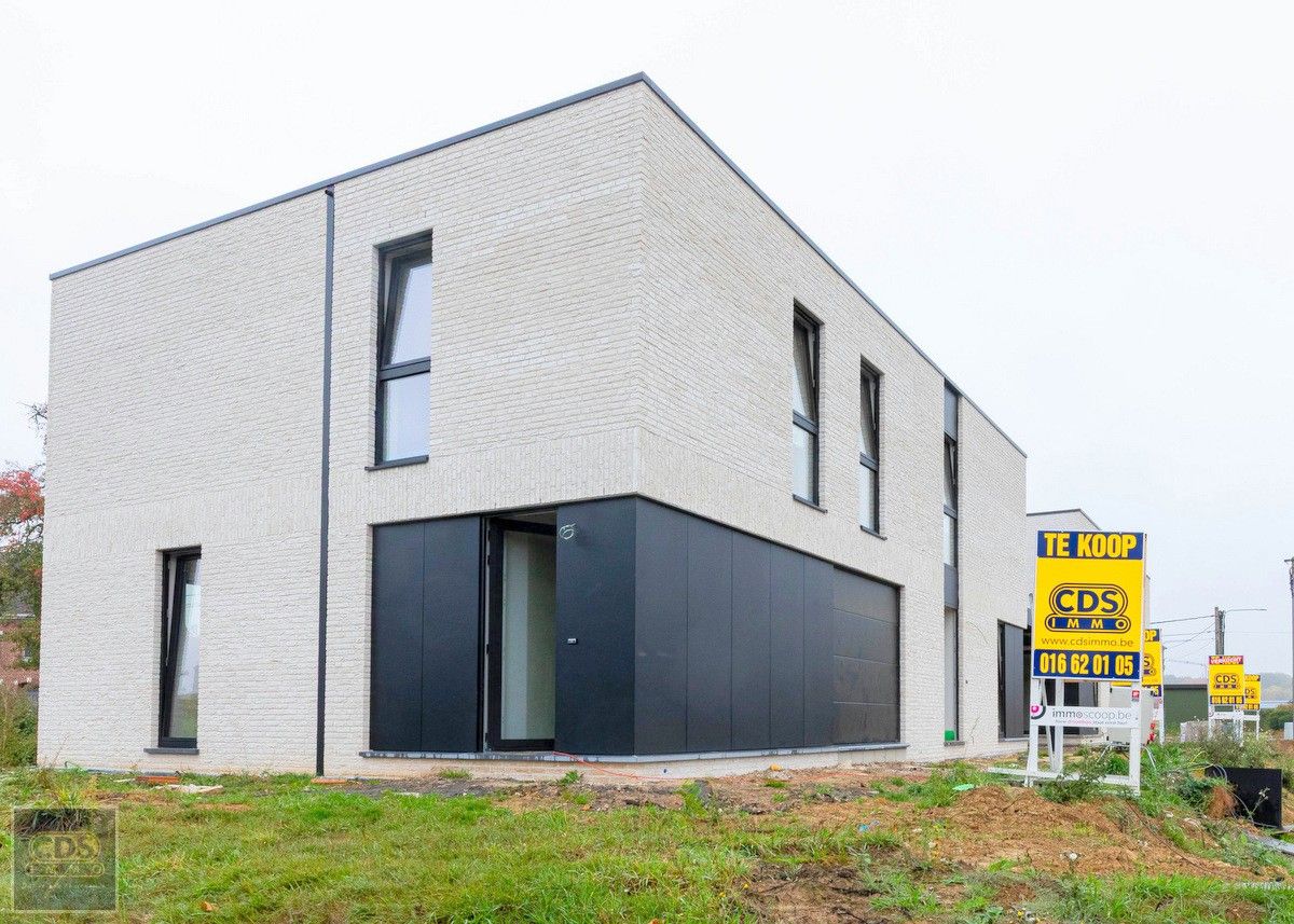 Nieuwbouw foto {{pictureIndex}}
