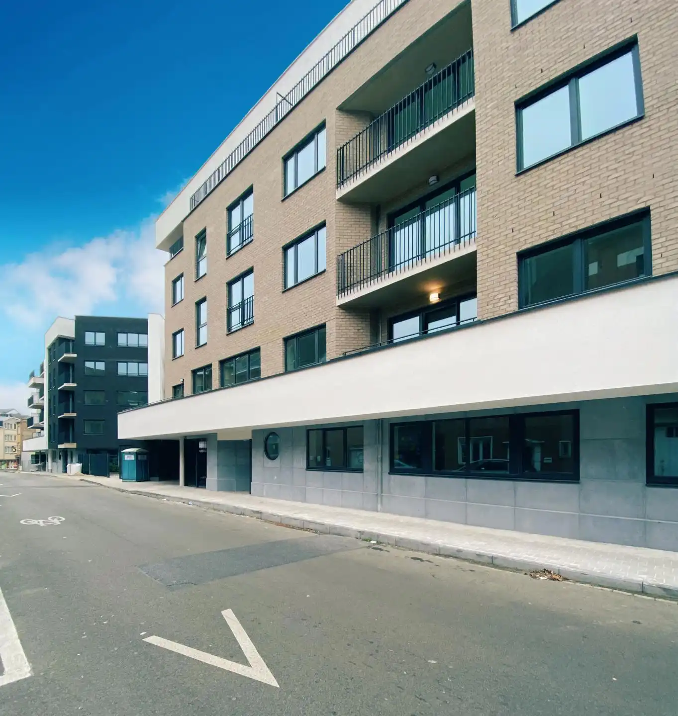 Autostaanplaats / Parking foto 6