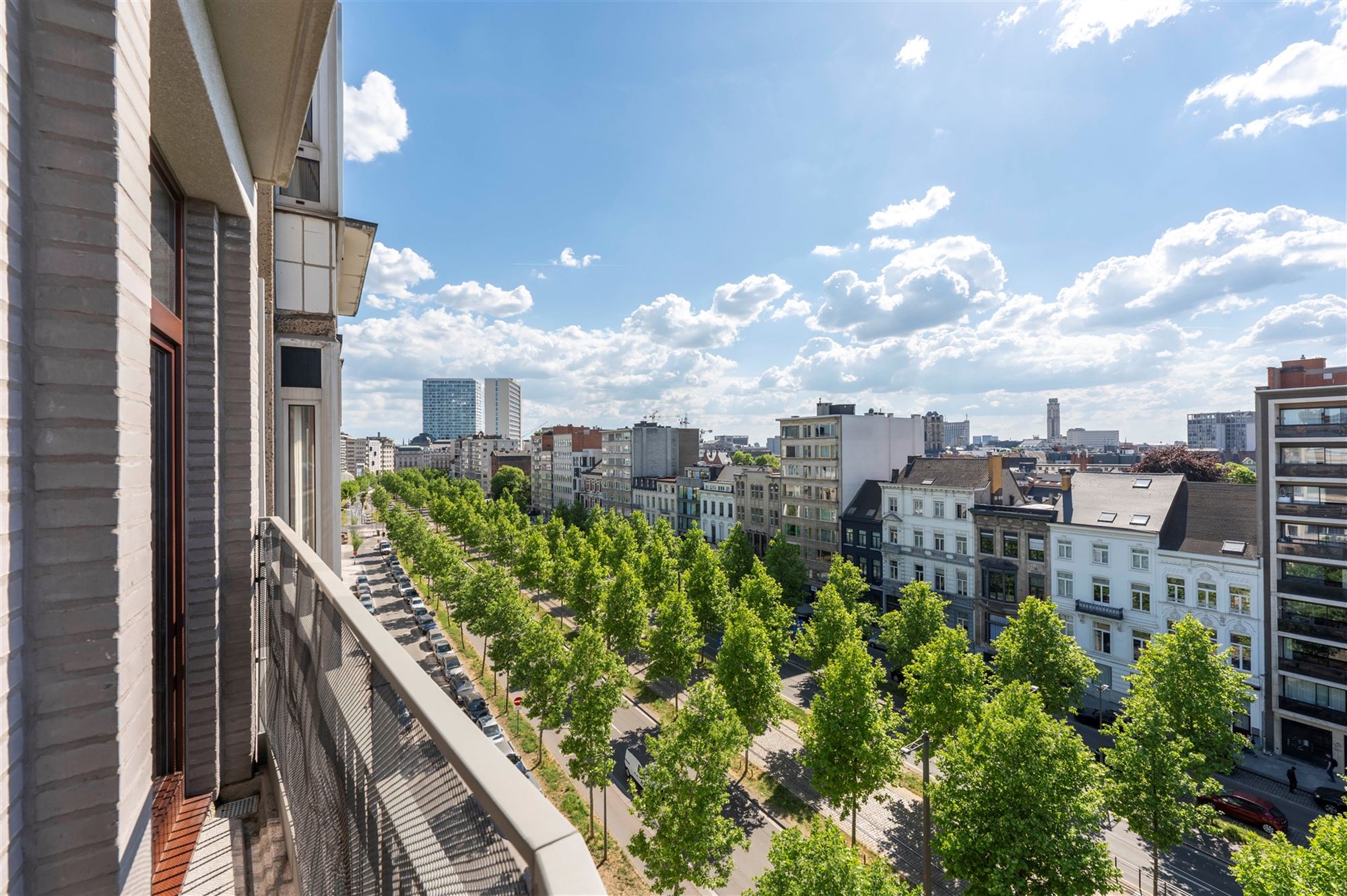 Ruim nieuwbouw appartement met terras foto 5