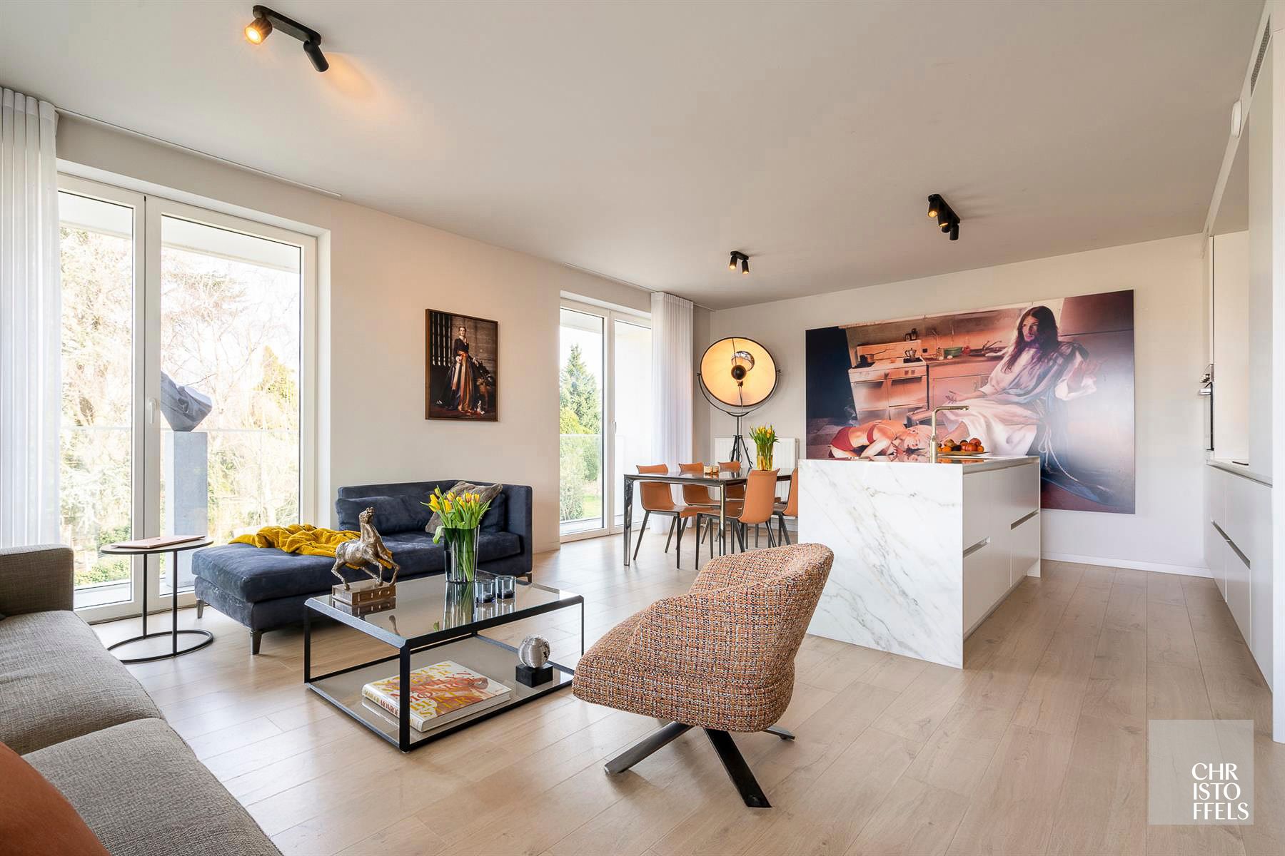 Modern 2-slaapkamerappartement (100m²), vlakbij het centrum van Lanaken!  foto {{pictureIndex}}