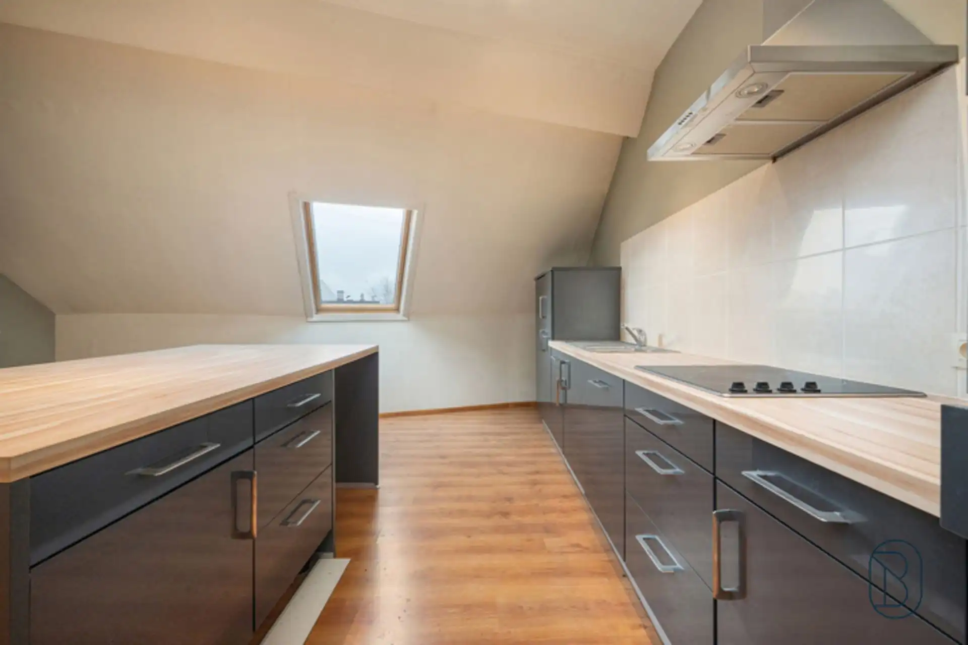 Karaktervolle herenwoning met tal van mogelijkheden! foto 21