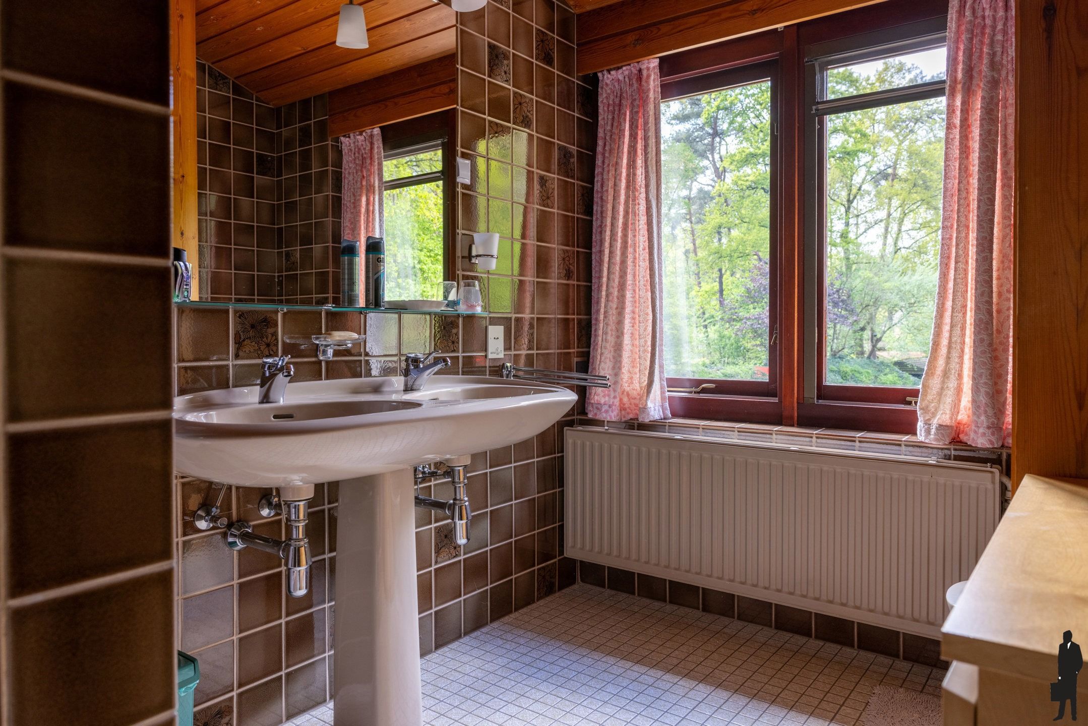 Seventiesvilla op toplocatie! foto 15