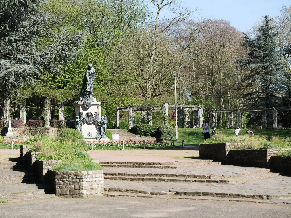 Toplocatie- Lichtrijk appartement met 2 slaapkamers en zicht op het Citadelpark foto 7