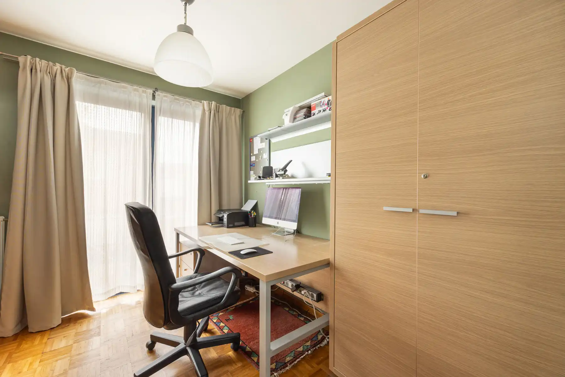 Instapklare woning met 4 slaapkamers in het centrum foto 14