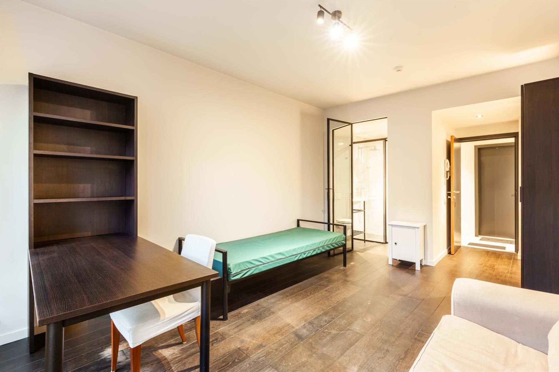 Bemeubelde studio vlakbij Gasthuisberg foto 2