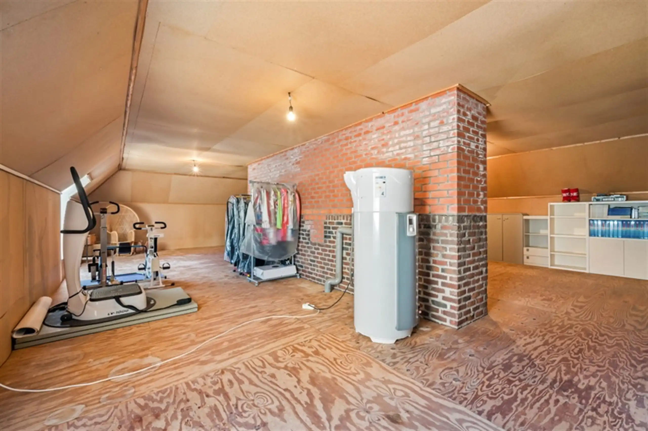 Verborgen verrassing: aan de zoom v/h bos met maximaal zicht foto 21