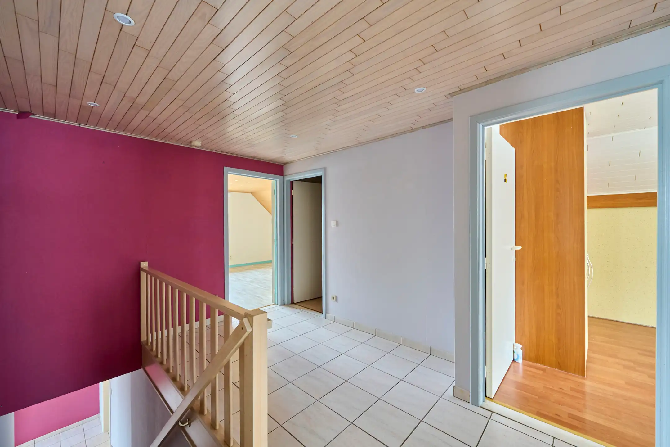 Zeer ruime en eigentijdse gezinswoning op 11a  foto 8