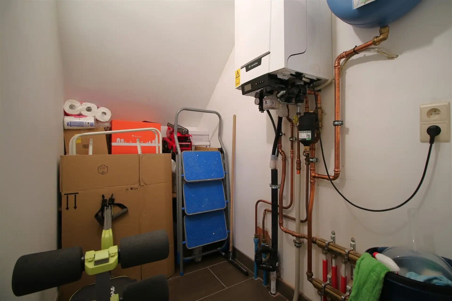 Opbrengsteigendom met 2 ruime appartementen foto 27