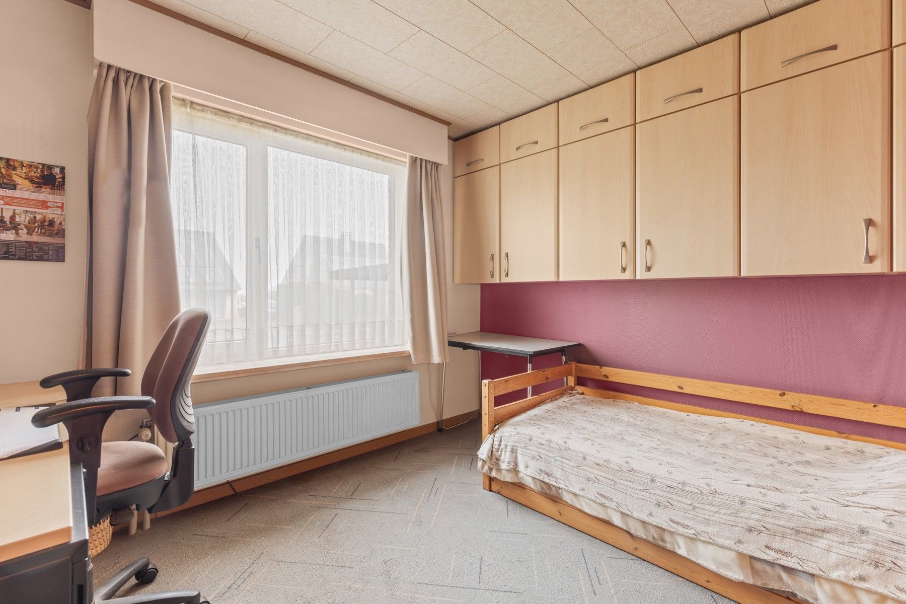 Charmante woning met mogelijkheden op een zeer ruim perceel! foto 5