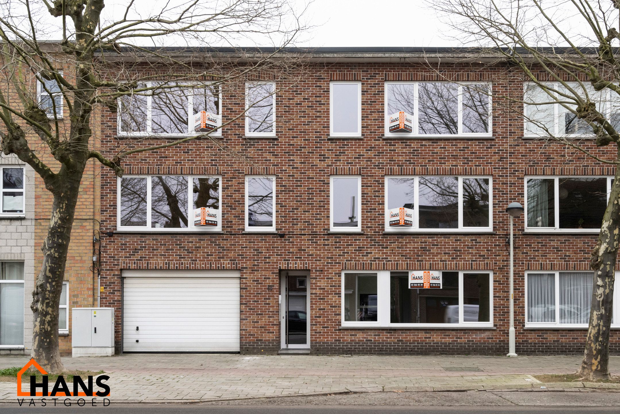 Recent gerenoveerd appartement op de 2de verdieping met optionele fietsenberging. foto {{pictureIndex}}