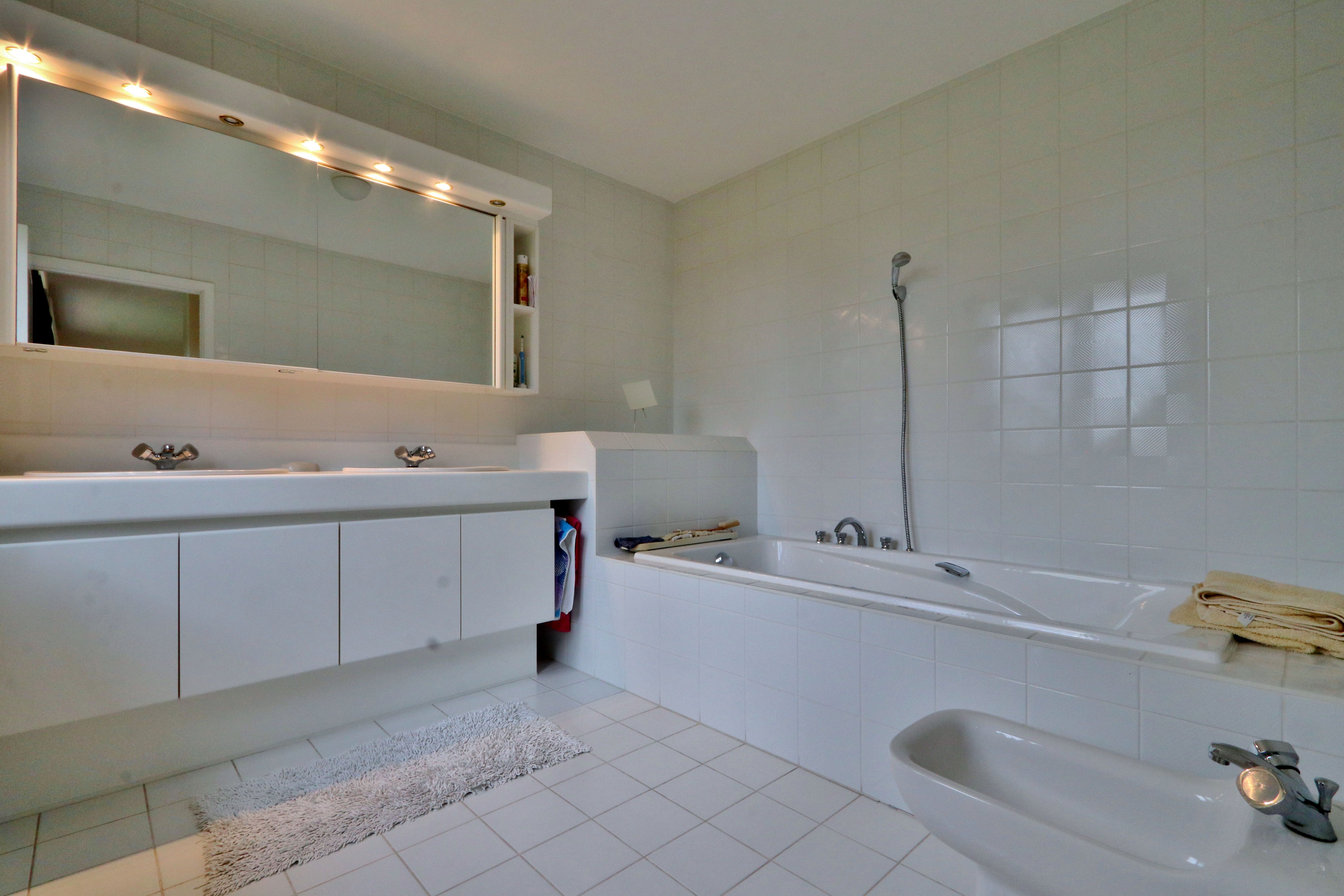 Wolvertem-MEISE:magnifieke Z-geörienteerde VILLA in residentiële wijk foto 11