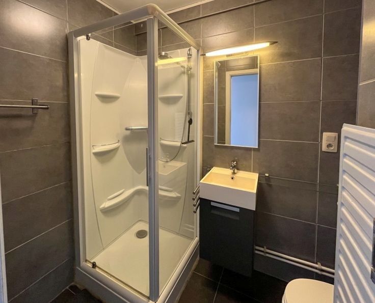 Gerenoveerd instap klaar bemeubeld 1 slaapkamer appartement in Leuven centrum foto 8