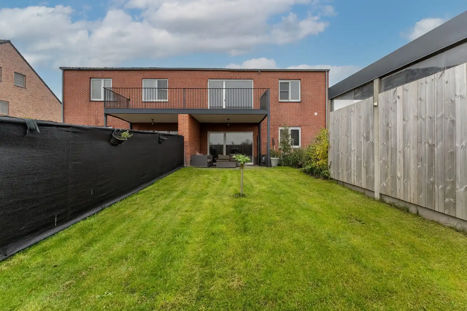 Mooi en ruim gelijkvloers appartement in de Salvatorstraat 110 te Hamont foto 2