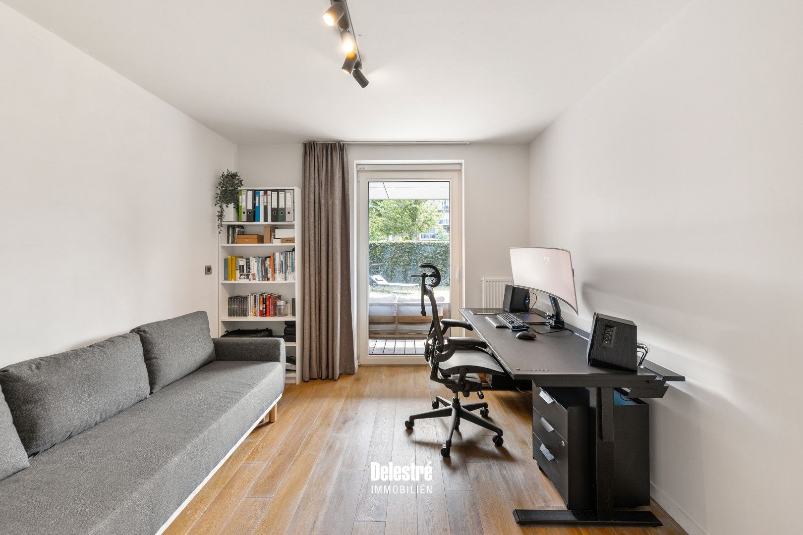INSTAPKLAAR APP. 3 SLPK. 2 BADKAMERS MET TUIN EN TERRAS  foto 19
