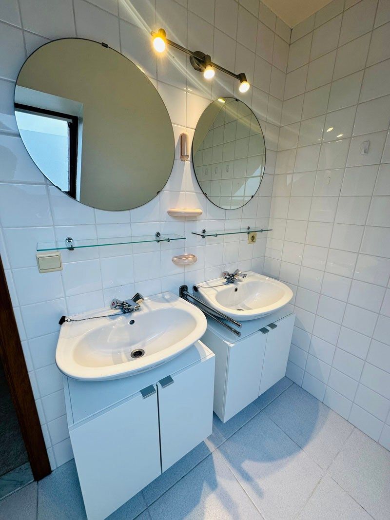 Mooie eigentijdse vrijstaande woning te Hechtel foto 16